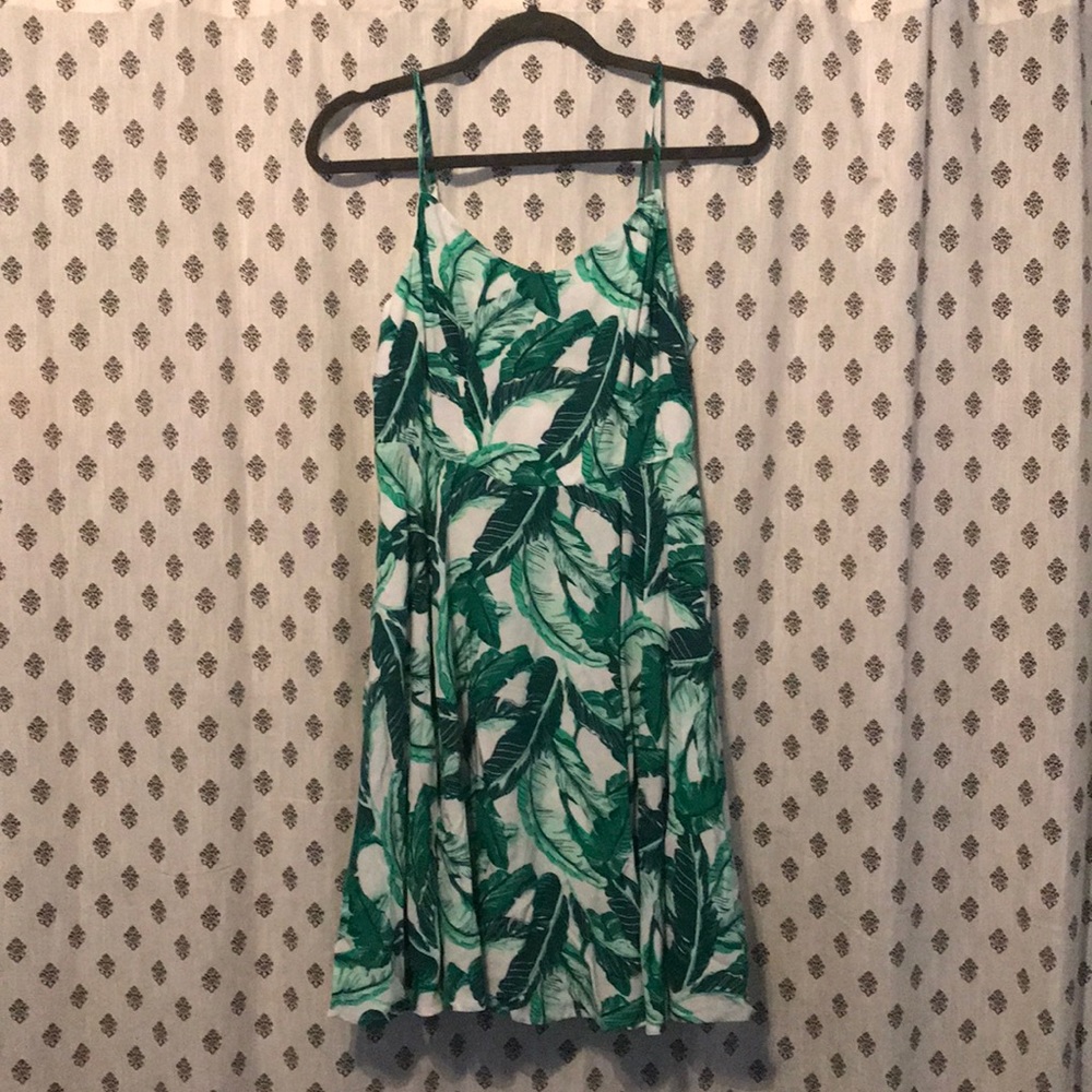 Old Navy Palm Pattern Summer Dress